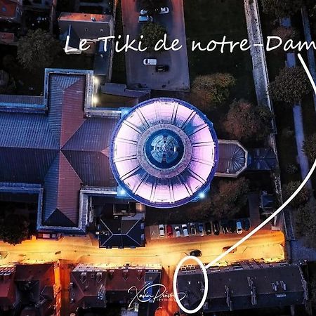 ブローニュ・シュル・メールLe Tiki De Notre-Dame - Duplex Vue Cathedraleアパートメント エクステリア 写真